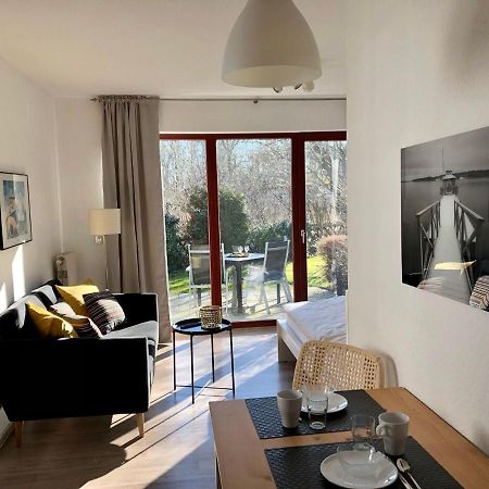 Ferienwohnung-Klaus-Stoertebeker-Mit-Sonnenterrasse-Garten-Zwischen-Strand-Wald-Und-Wiese Gustow  Dış mekan fotoğraf