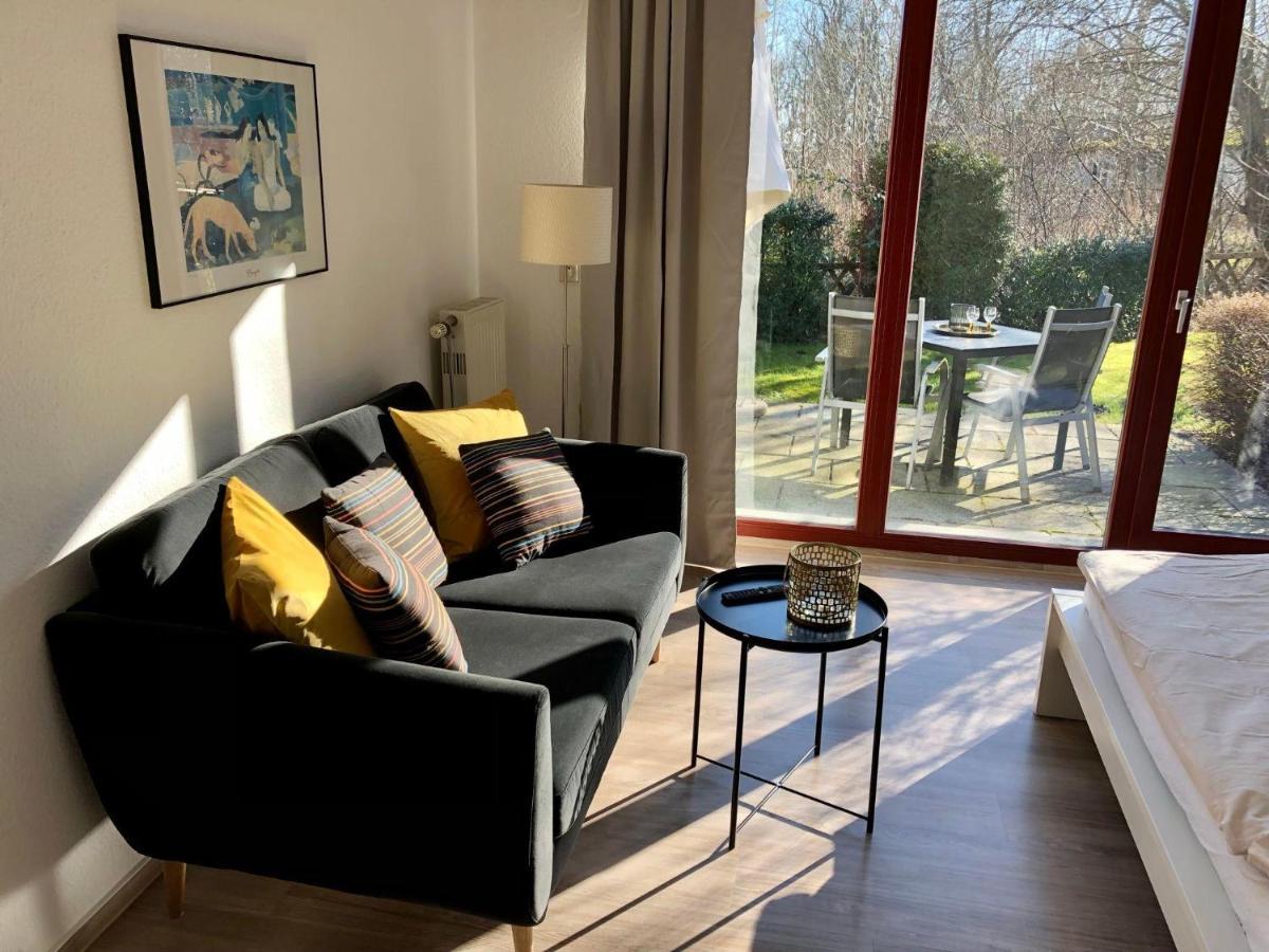 Ferienwohnung-Klaus-Stoertebeker-Mit-Sonnenterrasse-Garten-Zwischen-Strand-Wald-Und-Wiese Gustow  Dış mekan fotoğraf