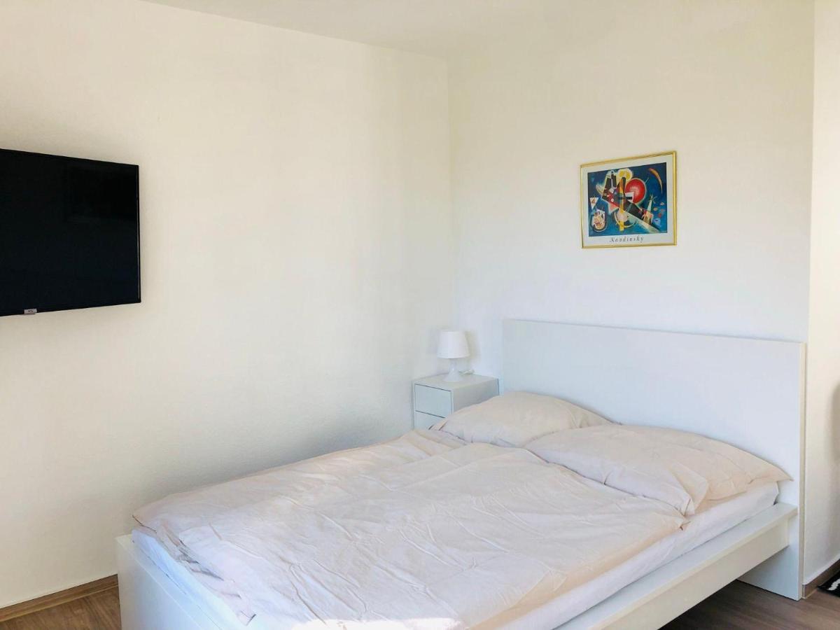 Ferienwohnung-Klaus-Stoertebeker-Mit-Sonnenterrasse-Garten-Zwischen-Strand-Wald-Und-Wiese Gustow  Dış mekan fotoğraf