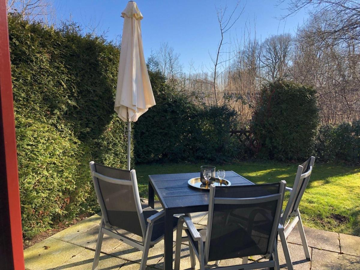 Ferienwohnung-Klaus-Stoertebeker-Mit-Sonnenterrasse-Garten-Zwischen-Strand-Wald-Und-Wiese Gustow  Dış mekan fotoğraf