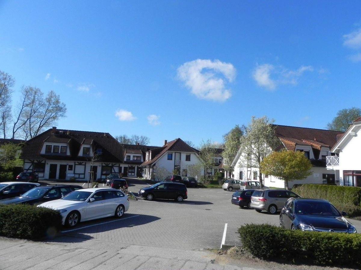 Ferienwohnung-Klaus-Stoertebeker-Mit-Sonnenterrasse-Garten-Zwischen-Strand-Wald-Und-Wiese Gustow  Dış mekan fotoğraf